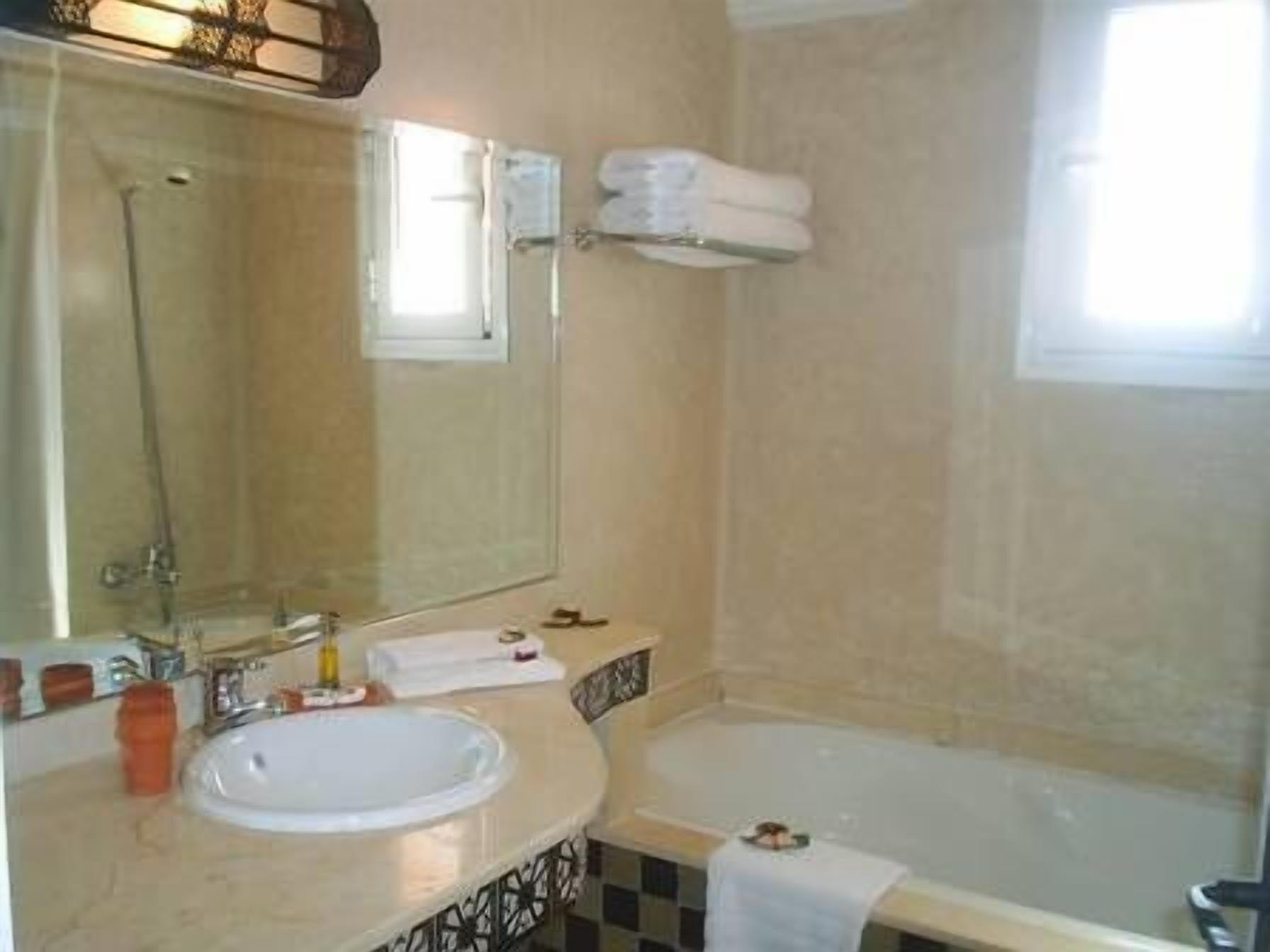 Villa Des 3 Golfs Маракеш Екстериор снимка